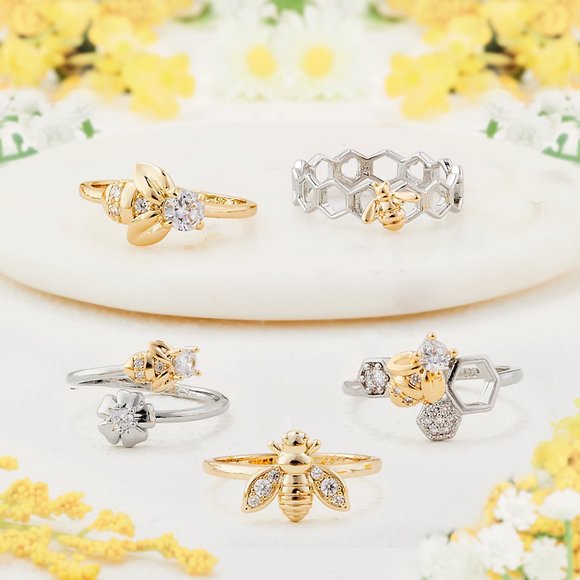 Honey Bee ring with gold finish, Charmed Aroma 925 Sterling Silver - Picture 4 of 10